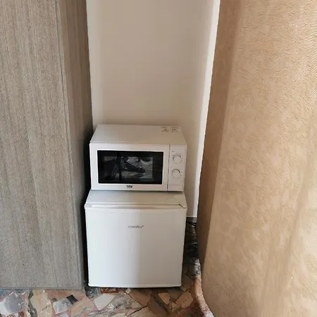 Sciacchithouse 招待所