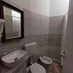 Sciacchithouse 3*