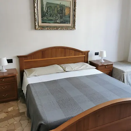 Sciacchithouse 3* Florence