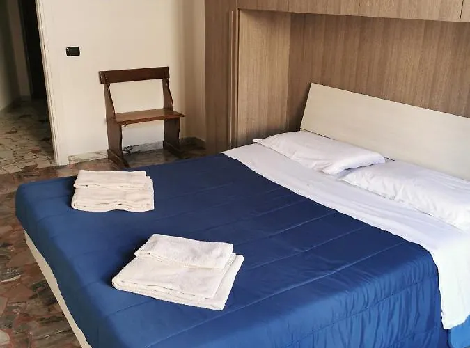 Πανσιόν Sciacchithouse