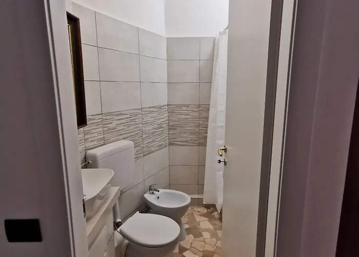 Sciacchithouse בית הארחה