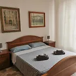 Sciacchithouse Penzion 3*