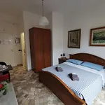 Penzion Sciacchithouse